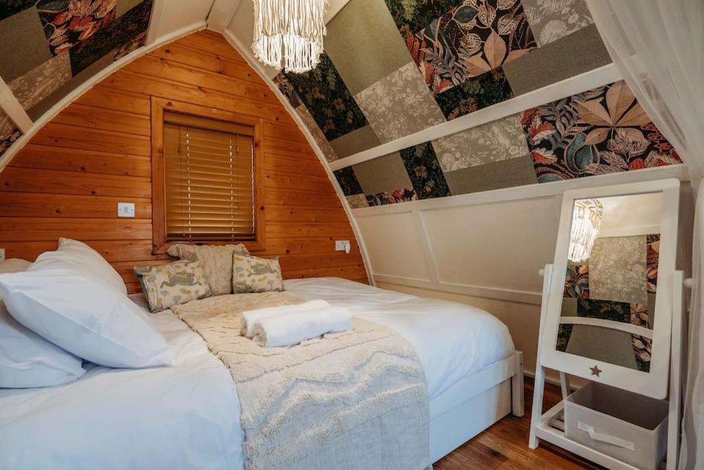 Robin Nest - Cosy Shepherd'S Hut Hideaway Callington Eksteriør bilde