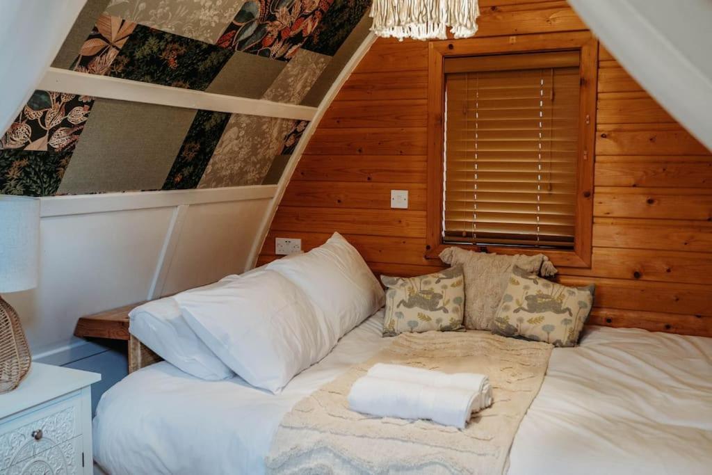 Robin Nest - Cosy Shepherd'S Hut Hideaway Callington Eksteriør bilde